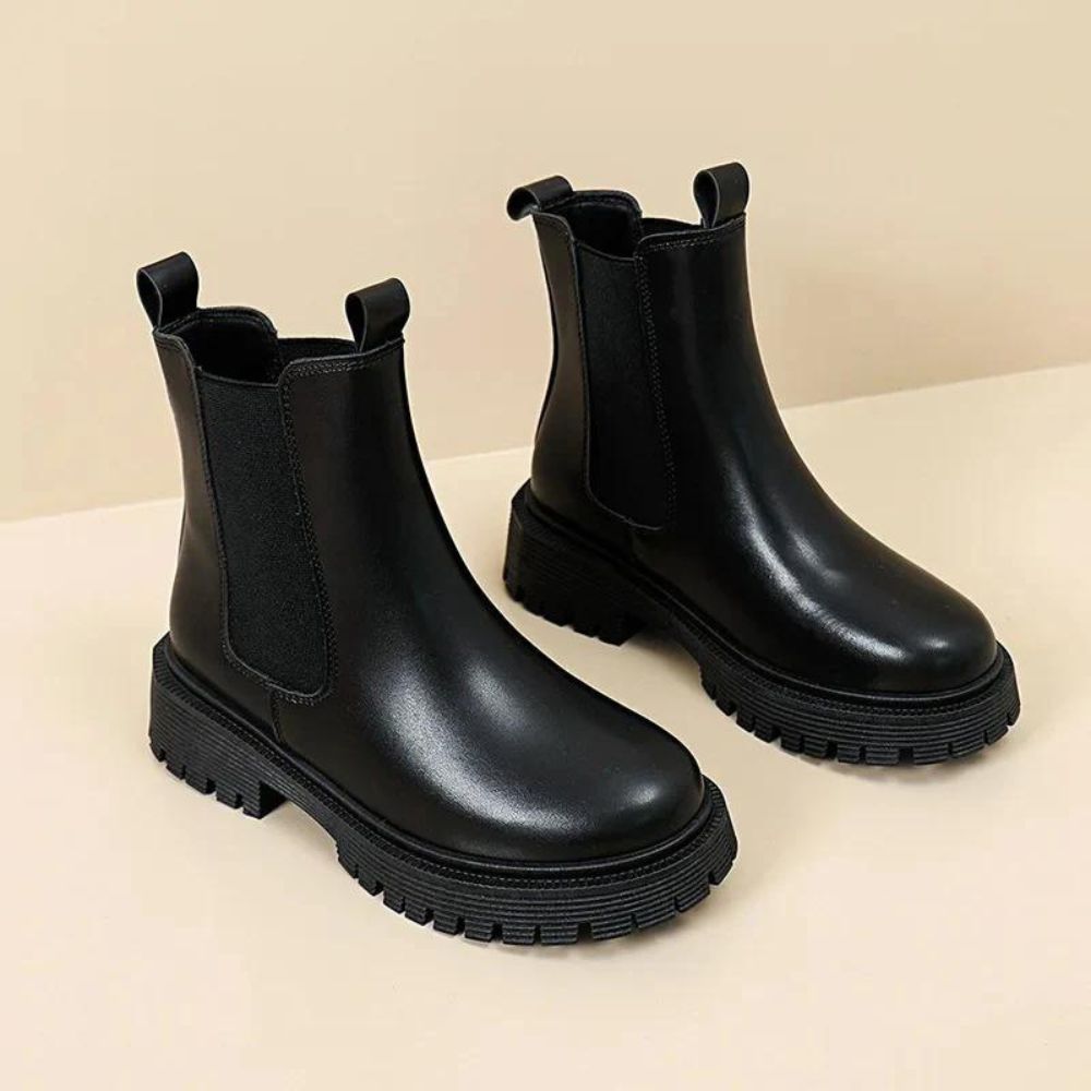 Women’s Black Chelsea Boots With Chunky Sole | Casual - Mason Luxor