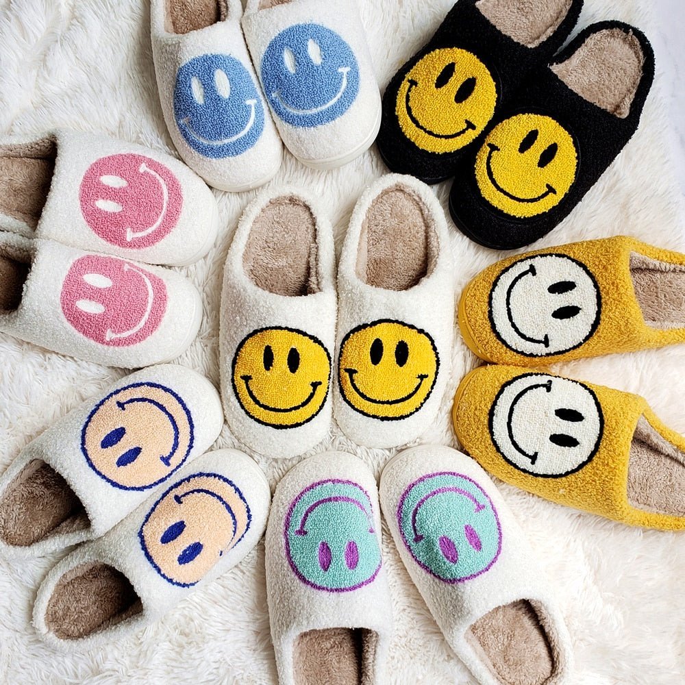 Women’s Slippers With Smiley Pattern | Cozy - Mason Luxor