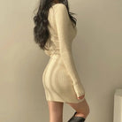 Noelle | Ribbed Knit Dress with V - Neck & Long Sleeves - Mason Luxor