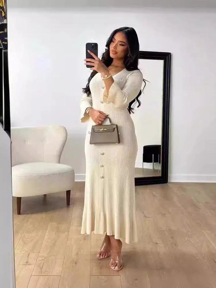 Mason | Elegant Buttoned Knit Dress Long Sleeve – Slim Fit Maxi Style - Mason Luxor
