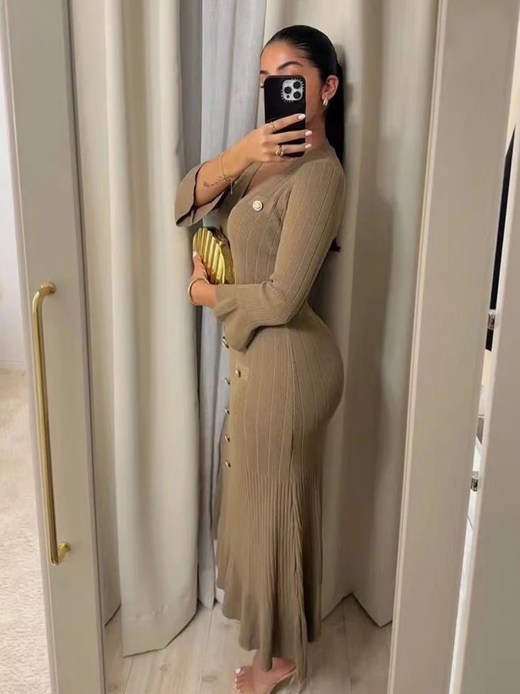 Mason | Elegant Buttoned Knit Dress Long Sleeve – Slim Fit Maxi Style - Mason Luxor