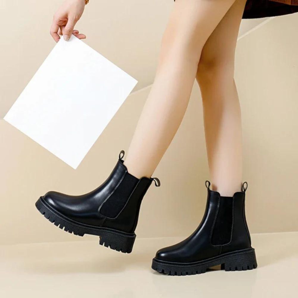 Women’s Black Chelsea Boots With Chunky Sole | Casual - Mason Luxor
