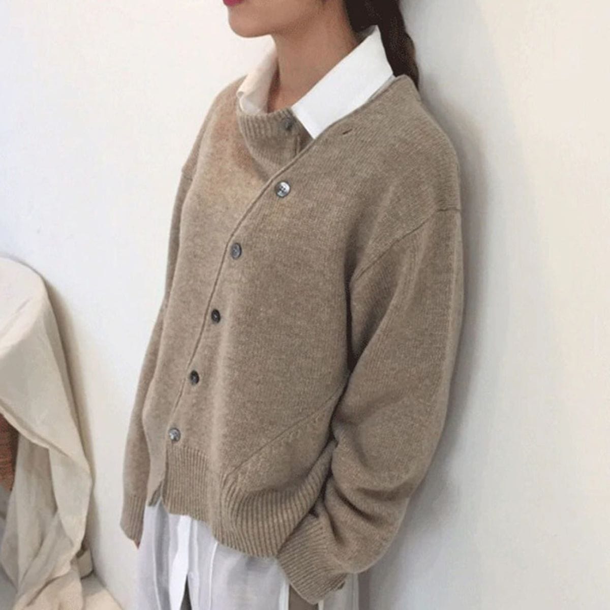 Women’s Oversized Cardigan With Asymmetric Buttons | Casual - Mason Luxor